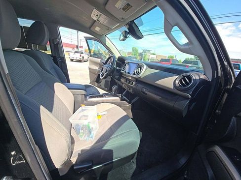 Used 2023 Toyota Tacoma SR5 RWD image 16