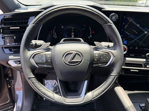 Used 2024 Lexus RX 350 FWD w/ Convenience Package image 16