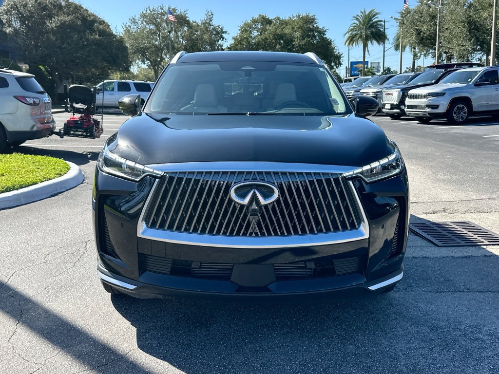 Used 2026 INFINITI QX60 Luxe FWD image 2