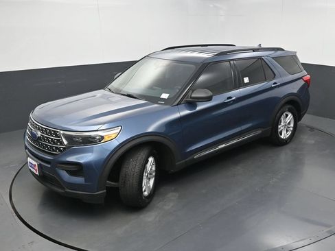 Used 2020 Ford Explorer XLT RWD image 34
