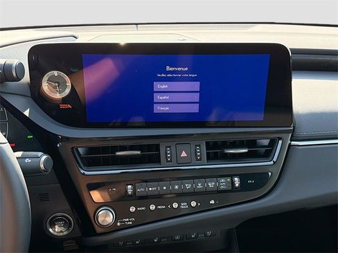 New 2025 Lexus ES 350 w/ Premium Package image 28