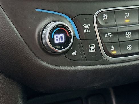 Used 2024 Chevrolet Equinox LT w/ LPO, Floor Liner Package image 28