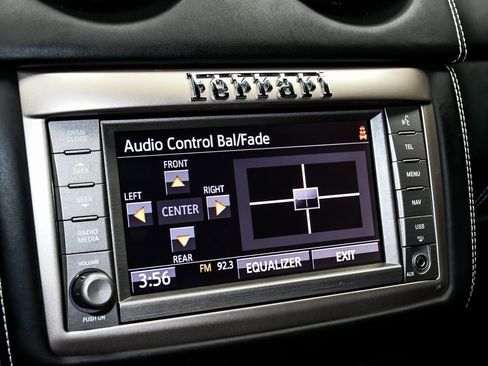 Used 2013 Ferrari California image 32