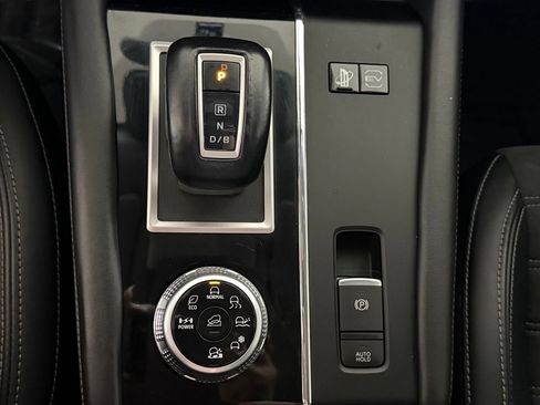 Used 2023 Mitsubishi Outlander SE AWD/4WD image 50