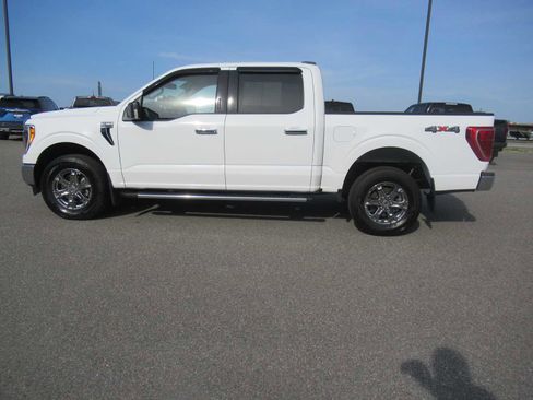 Used 2022 Ford F150 XLT w/ Equipment Group 302A High image 8