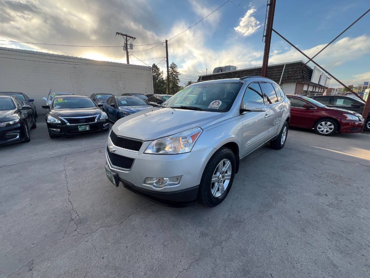 Used 2012 Chevrolet Traverse LT AWD/4WD image 1