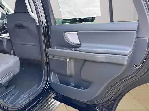 New 2026 Ford Expedition Active AWD/4WD image 27