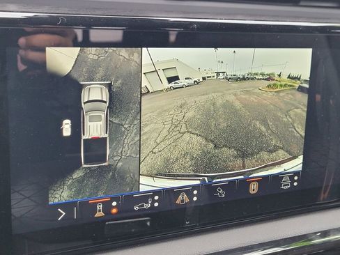 New 2026 GMC Sierra 1500 AT4 w/ Technology Package AWD/4WD image 15
