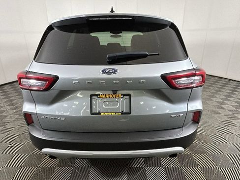Used 2024 Ford Escape Active AWD/4WD image 4