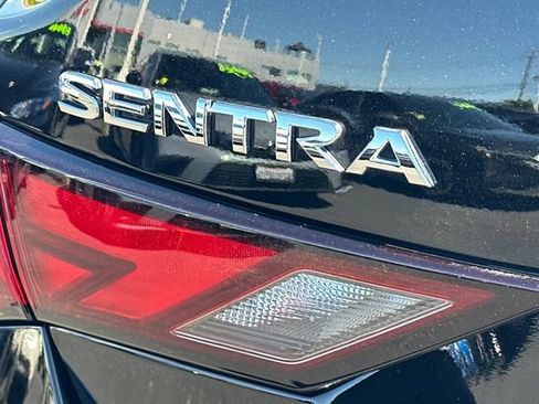 Used 2024 Nissan Sentra SV FWD image 29