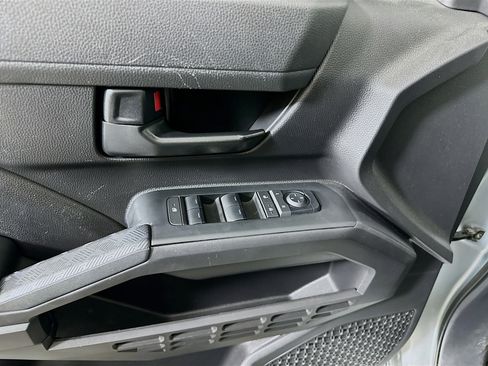 Used 2024 Toyota Tacoma SR image 15