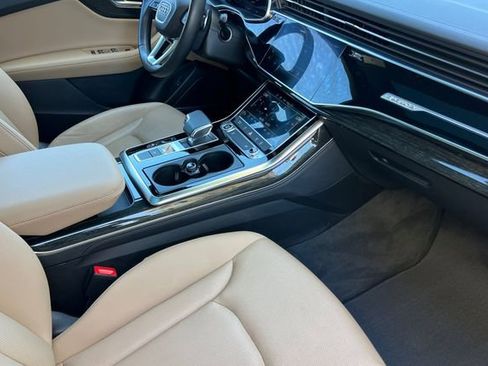 Used 2023 Audi Q8 Premium Plus w/ Premium Plus Package AWD/4WD image 18