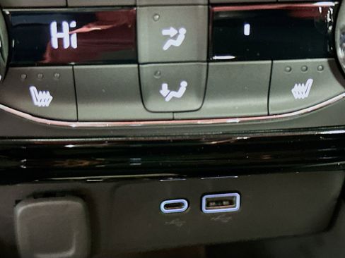 New 2026 Chevrolet Trax RS image 19