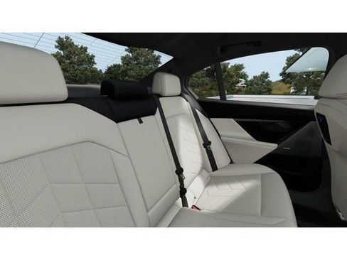New 2027 BMW 530i RWD image 12