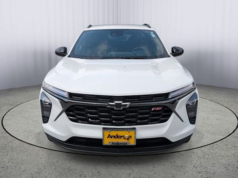Used 2025 Chevrolet Trax RS w/ Driver Confidence Package FWD image 9