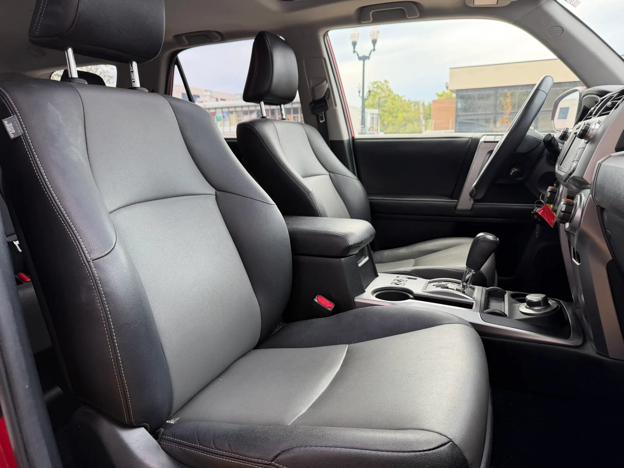 Used 2015 Toyota 4Runner SR5 Premium AWD/4WD image 16