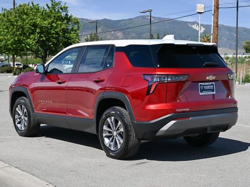 New 2026 Chevrolet Equinox LT w/ Safety and Technology Package FWD image 6