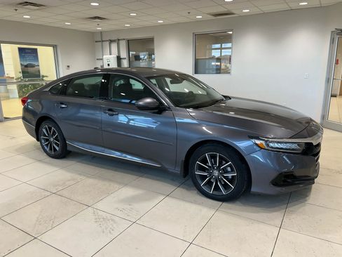 Used 2022 Honda Accord EX-L image 1