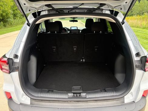 Used 2026 Ford Escape Active w/ Cold Weather Package FWD image 49
