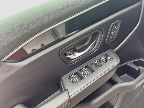 Used 2025 Honda Pilot EX-L image 15