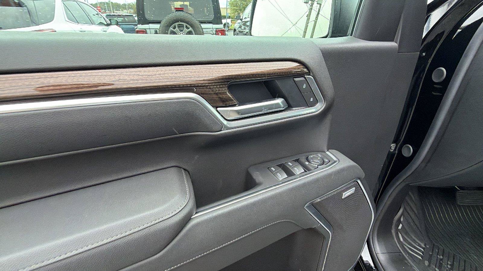 New 2026 Chevrolet Silverado 1500 RST w/ RST All Star Premium Package AWD/4WD image 15