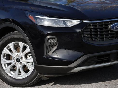 Certified 2024 Ford Escape Active image 6