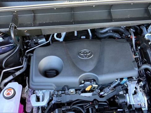 Used 2021 Toyota Highlander Platinum FWD image 33