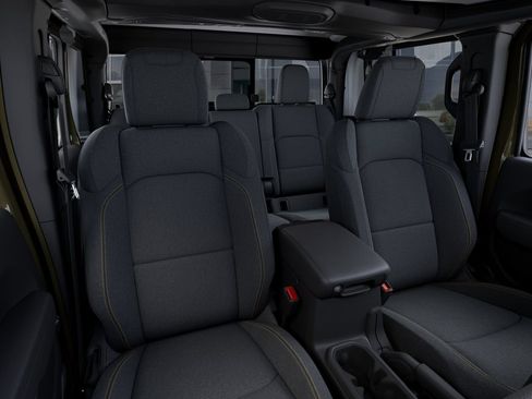 New 2026 Jeep Gladiator Sport AWD/4WD image 16