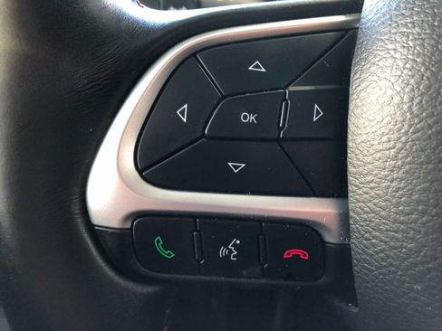 Used 2018 Jeep Compass Trailhawk w/ Navigation Group image 33