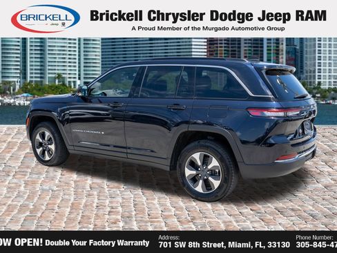 Used 2024 Jeep Grand Cherokee Limited 4xe AWD/4WD image 7