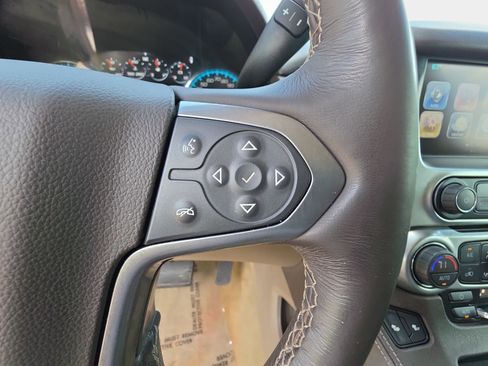 Used 2017 Chevrolet Tahoe LT image 19