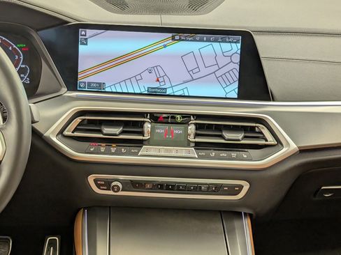 Used 2022 BMW X5 xDrive45e w/ M Sport Package image 29