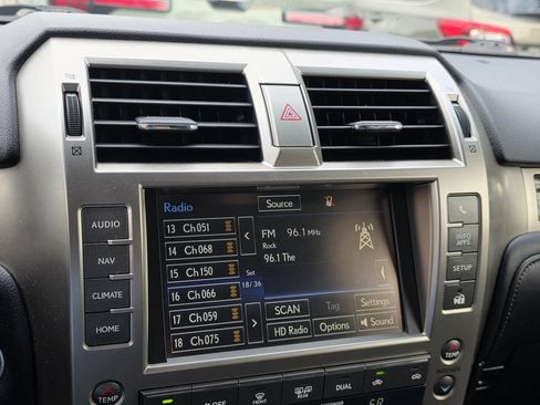 Used 2018 Lexus GX 460 w/ Navigation Package AWD/4WD image 20