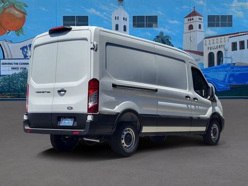 New 2026 Ford Transit 250 148 Medium Roof w/ Load Area Protection Package RWD image 4