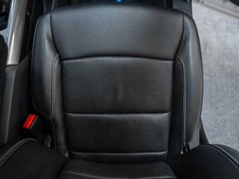 Certified 2023 Ford F150 Lariat w/ Equipment Group 502A High image 40