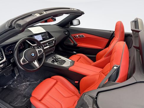 Used 2021 BMW Z4 M40i RWD image 10