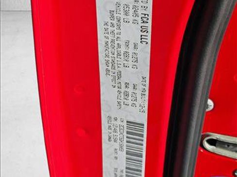 Used 2016 Dodge Charger R/T w/ Plus Group image 26