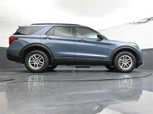 New 2026 Ford Explorer Active image 35