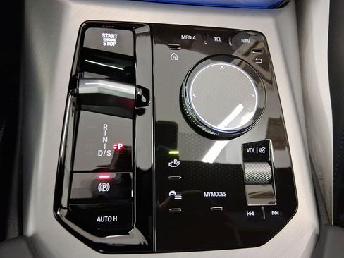 New 2026 BMW X3 xDrive30 w/ Premium Package image 25