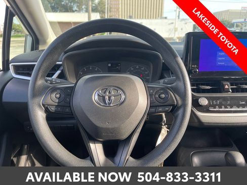 Used 2023 Toyota Corolla LE FWD image 21