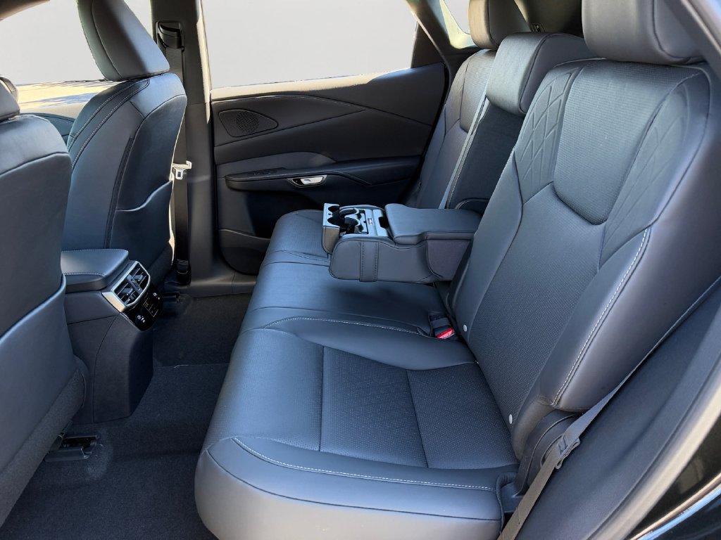New 2026 Lexus RX 350 w/ Convenience Package AWD/4WD image 8