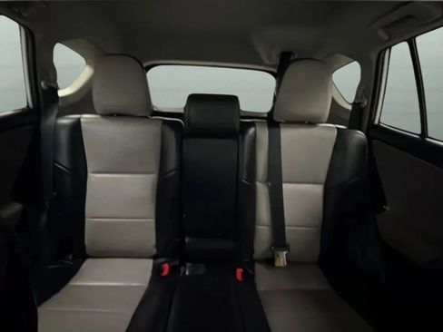 Used 2014 Toyota RAV4 XLE AWD/4WD image 18