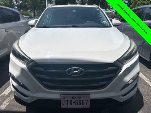 Used 2016 Hyundai Tucson SE w/ Option Group 02 FWD image 1