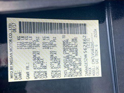 Used 2017 Nissan Titan SL image 34