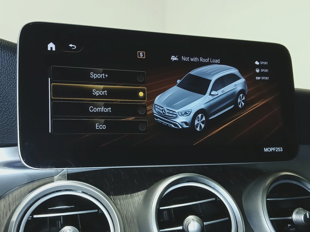 Certified 2020 Mercedes-Benz GLC 300 4MATIC image 26
