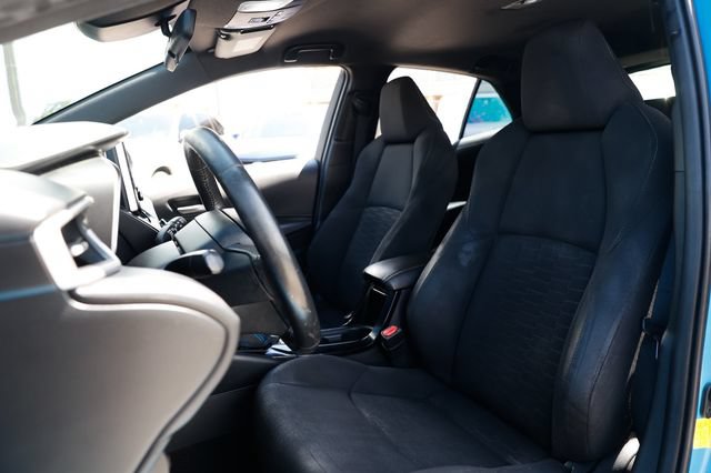 Used 2019 Toyota Corolla SE w/ Carpet Mat Package FWD image 9