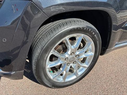 Used 2014 Jeep Grand Cherokee Summit AWD/4WD image 4