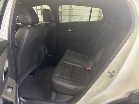 Used 2025 Buick Envista Sport Touring FWD image 39