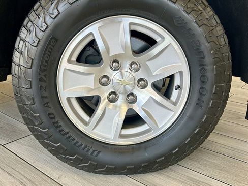 Used 2017 Chevrolet Silverado 1500 LT w/ LT Fleet Convenience Package RWD image 19