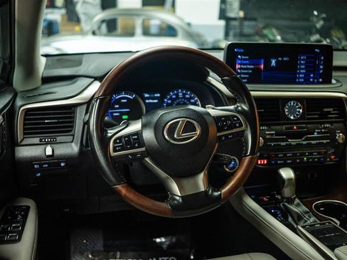 Used 2020 Lexus RX 450h AWD w/ Premium Package image 16
